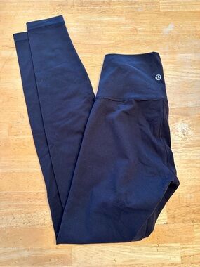 Lululemon leggings size 4